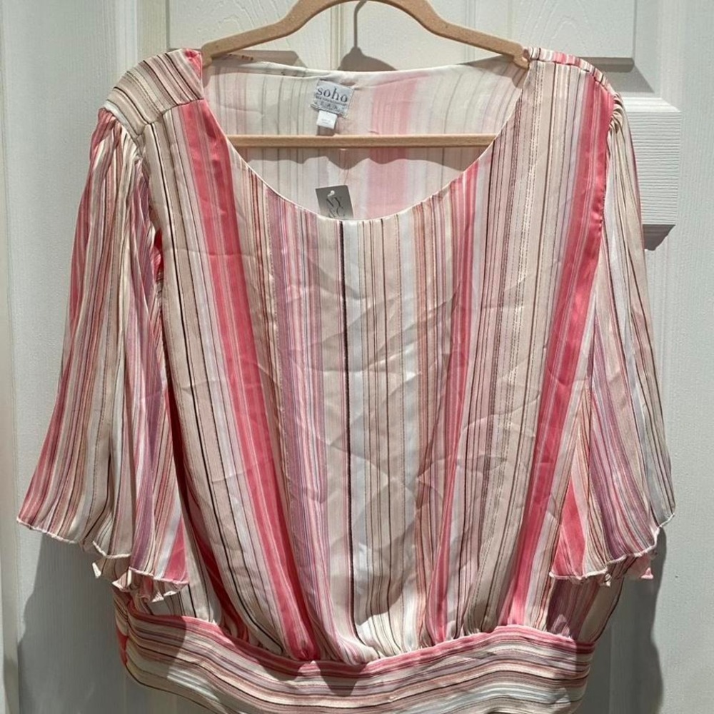 New York & Company Soho Jeans Striped Flutter Sleeve Tie Blouse Pink
Size Large